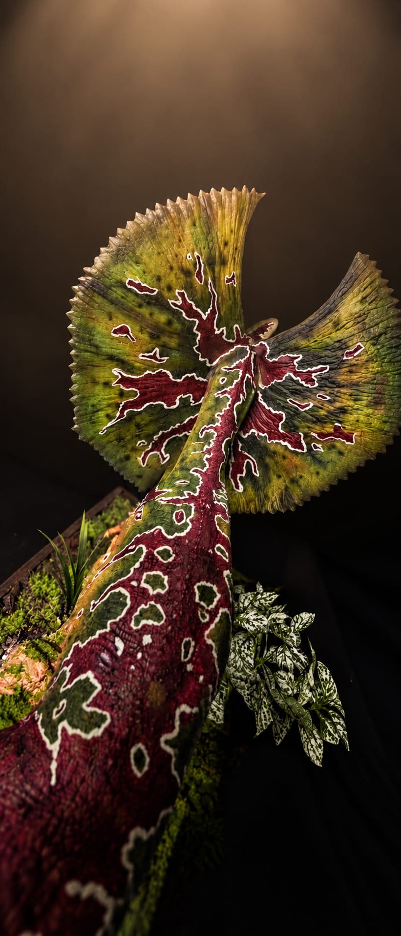 Dilophosaurus Jungle Diorama — Dinosaurs